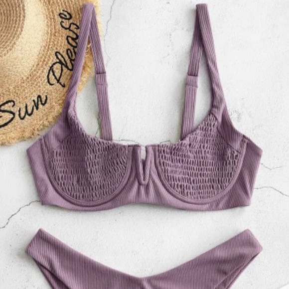 Purple underwire bikini set - Picture 2 of 8